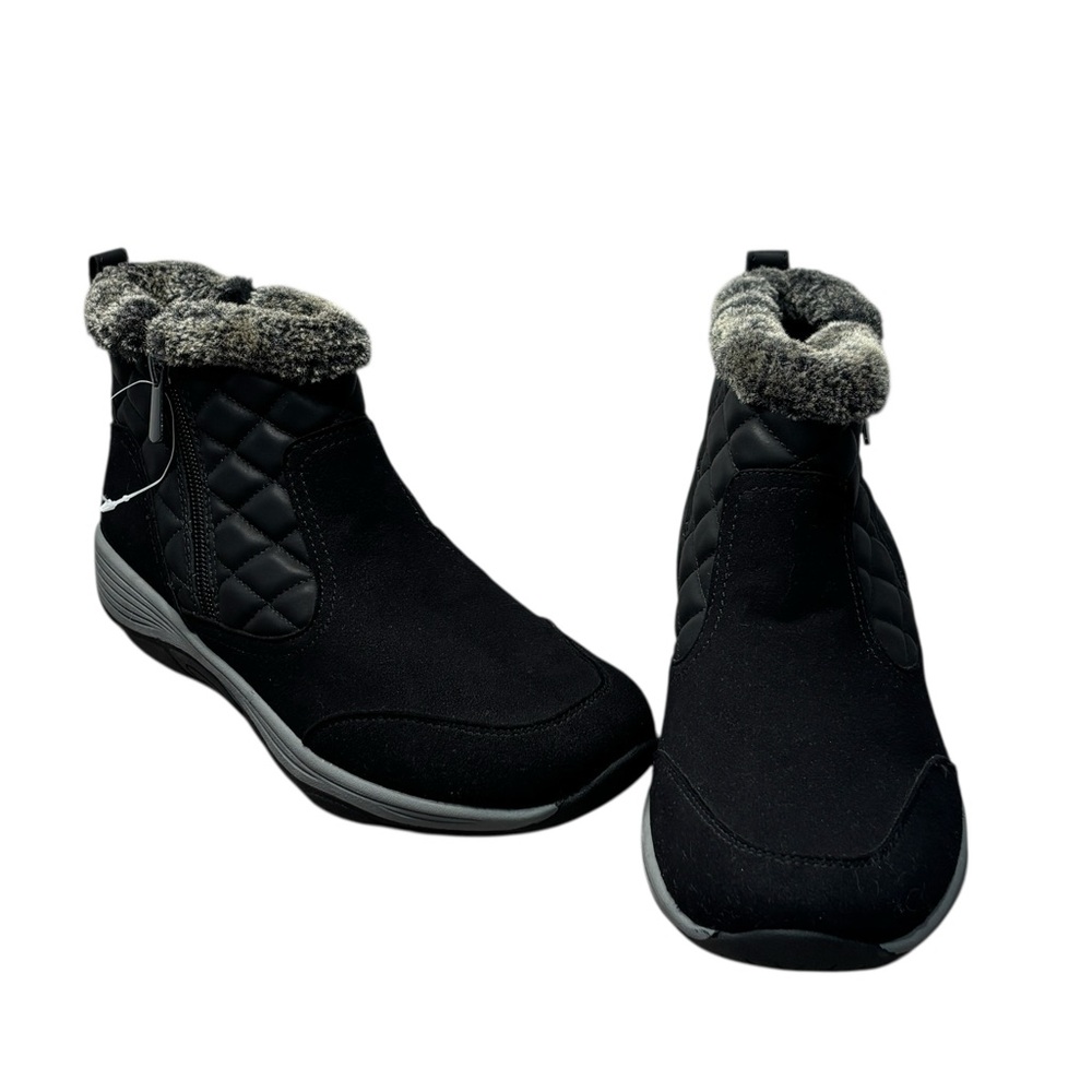 Easy Spirit Sevance Black Ankle Boot - size 8 NEW